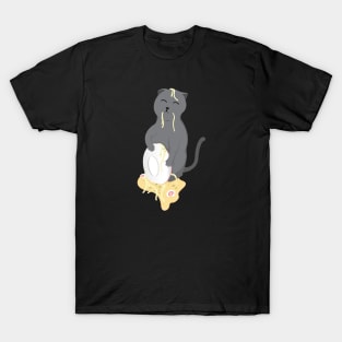 Clumsy Cat Eating Ramen T-Shirt